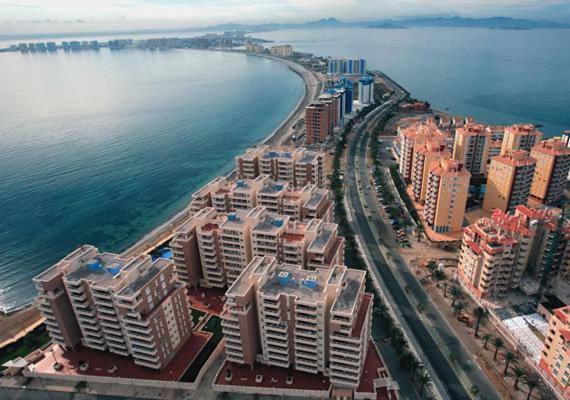 Apartamentos Punta Cormoran ลามังกา เดล มาร์เมนอร์ ภายนอก รูปภาพ