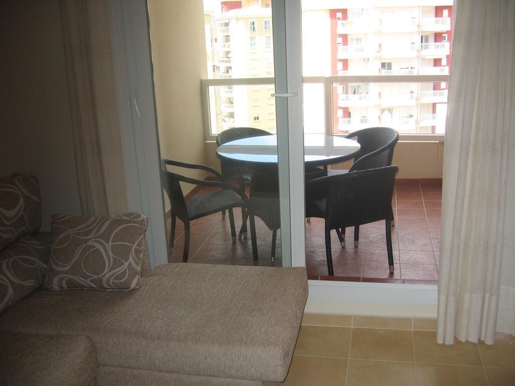 Apartamentos Punta Cormoran ลามังกา เดล มาร์เมนอร์ ภายนอก รูปภาพ
