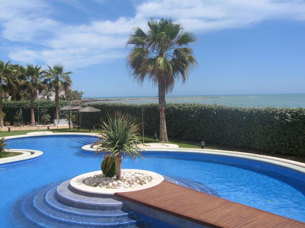 Apartamentos Punta Cormoran ลามังกา เดล มาร์เมนอร์ ภายนอก รูปภาพ